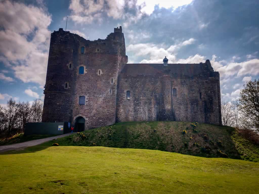 doune 20 castle outside